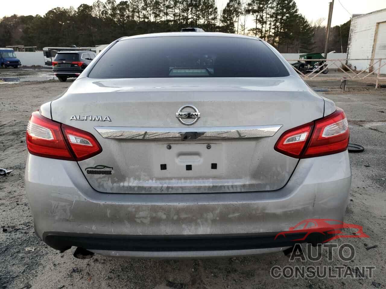 NISSAN ALTIMA 2017 - 1N4AL3AP5HN341763