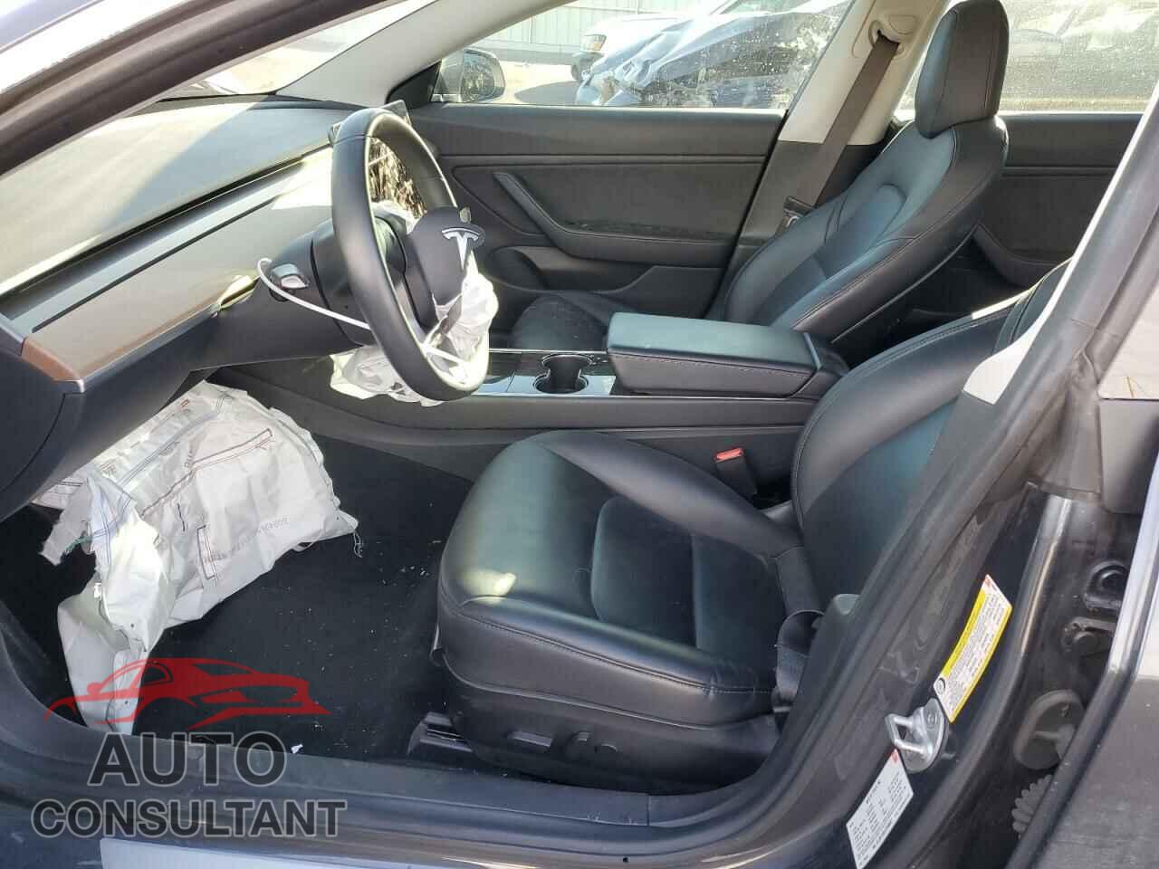 TESLA MODEL 3 2018 - 5YJ3E1EBXJF090887