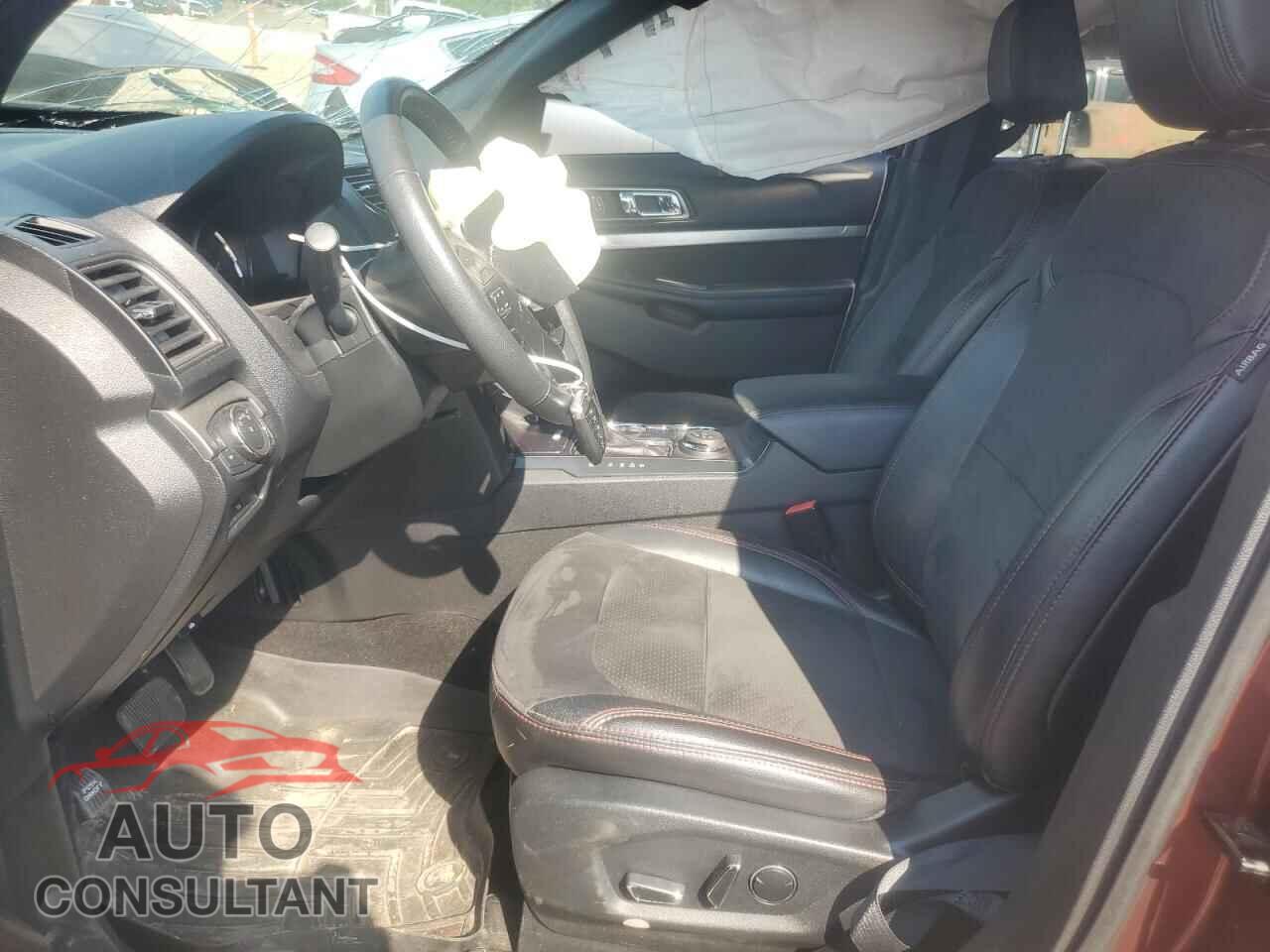 FORD EXPLORER 2018 - 1FM5K8D80JGB77361