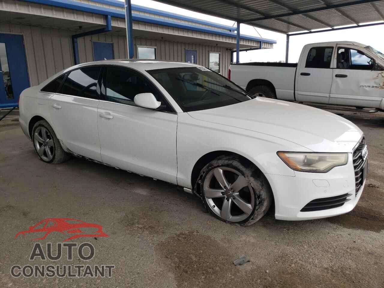 AUDI A6 2012 - WAUDFAFC6CN092551