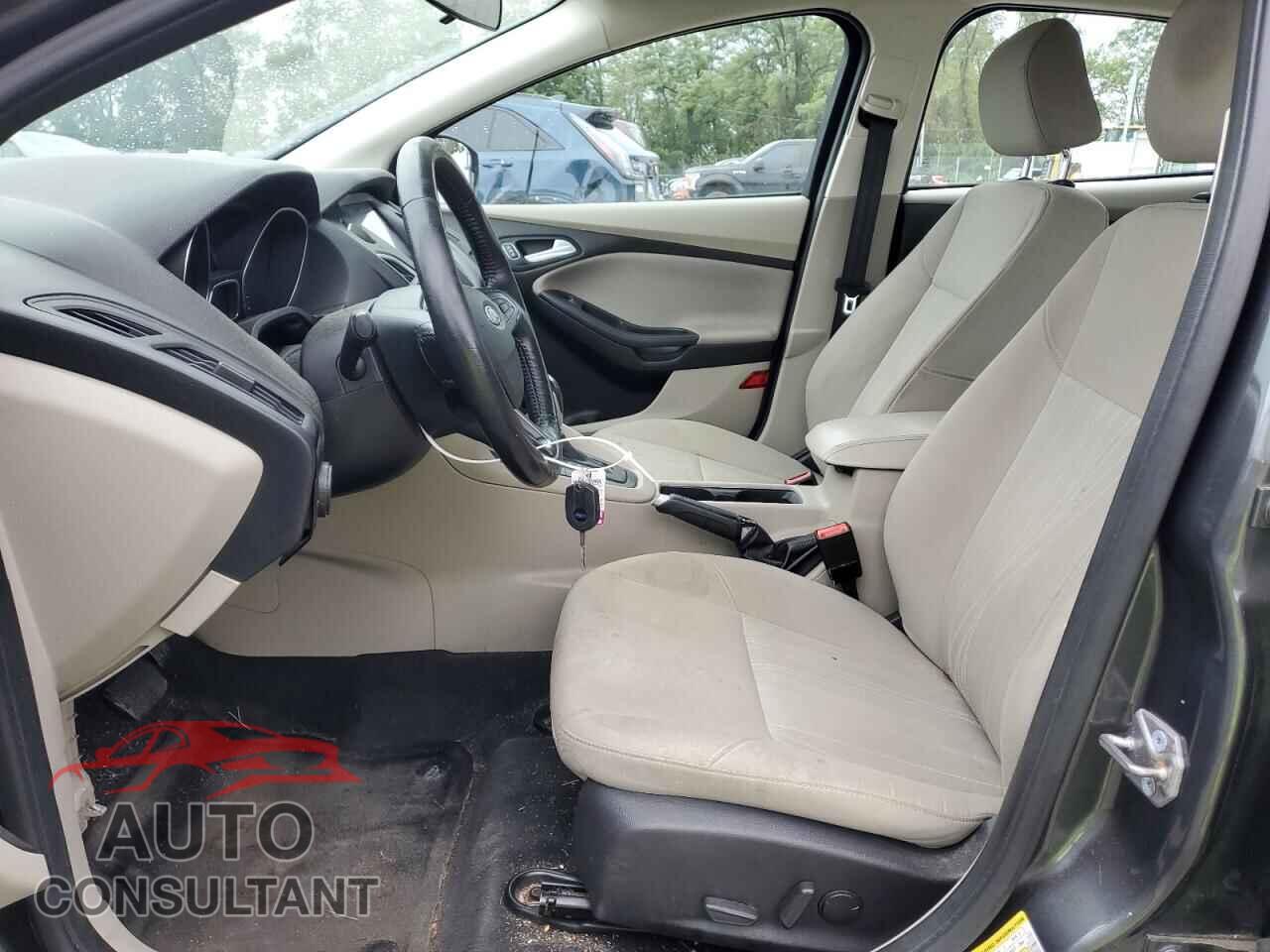 FORD FOCUS 2016 - 1FADP3F20GL365235