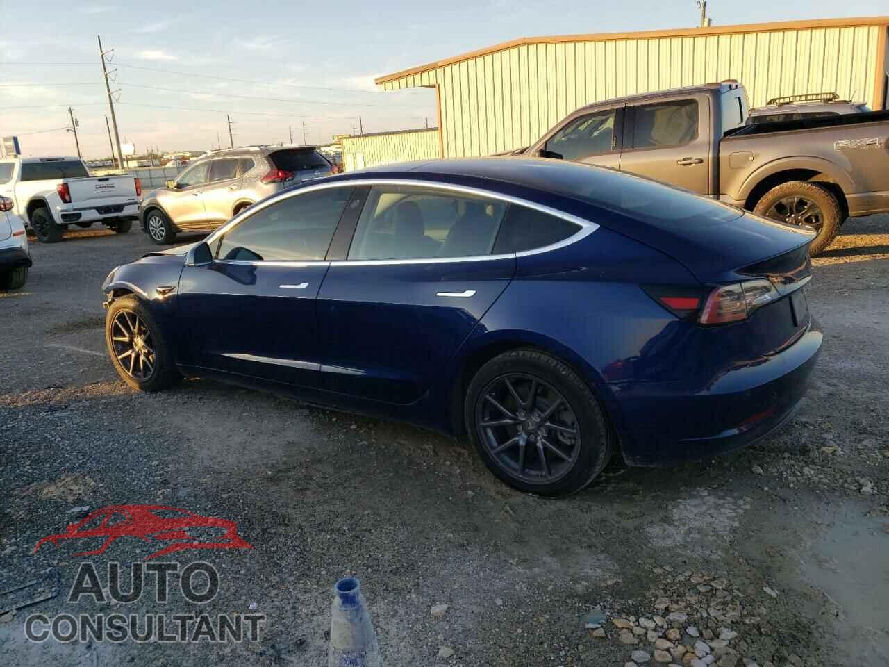 TESLA MODEL 3 2019 - 5YJ3E1EA6KF356351