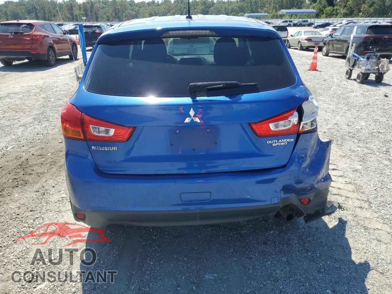 MITSUBISHI OUTLANDER 2015 - 4A4AR3AUXFE047585