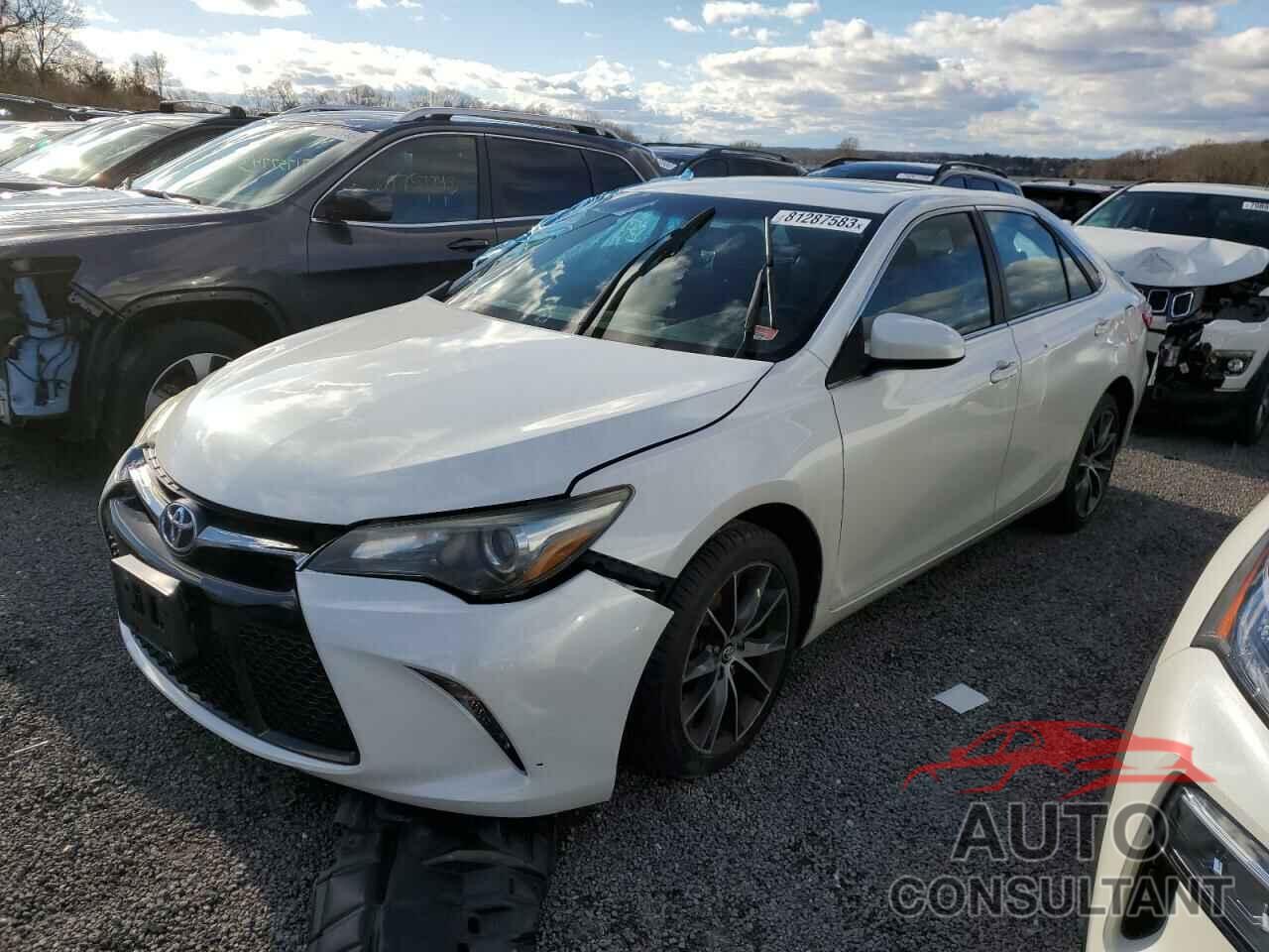 TOYOTA CAMRY 2015 - 4T1BF1FK1FU930251