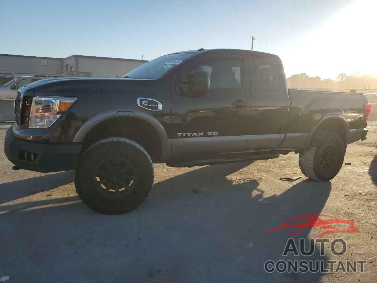 NISSAN TITAN 2017 - 1N6BA1C41HN557005