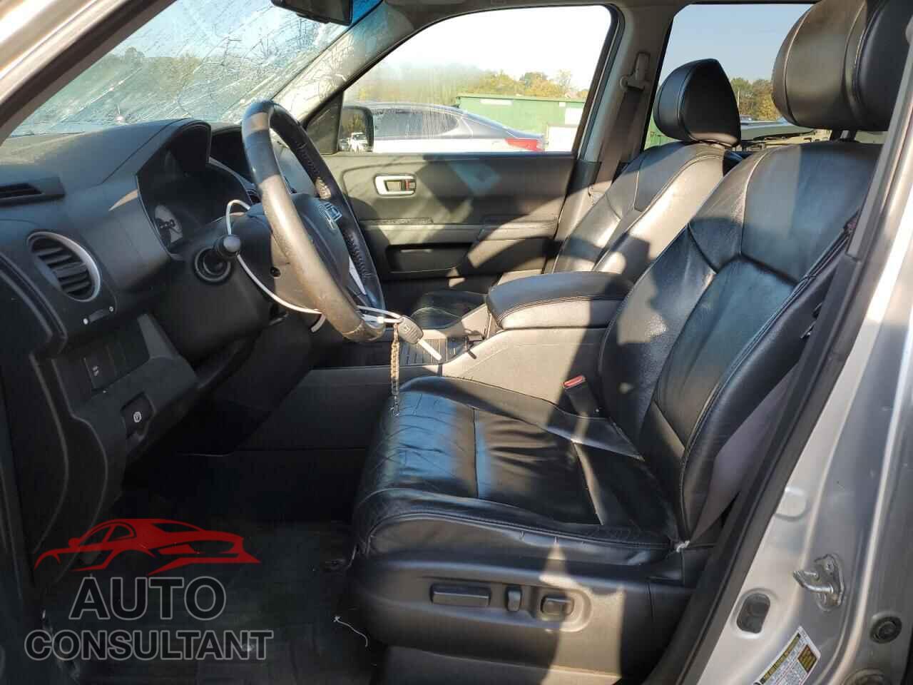 HONDA PILOT 2011 - 5FNYF4H58BB019408
