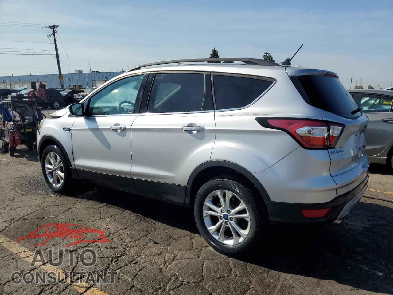 FORD ESCAPE 2018 - 1FMCU0HD3JUB23838