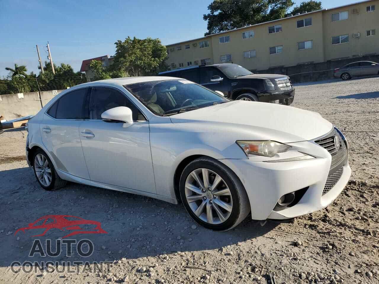 LEXUS IS 2014 - JTHBF1D25E5014395