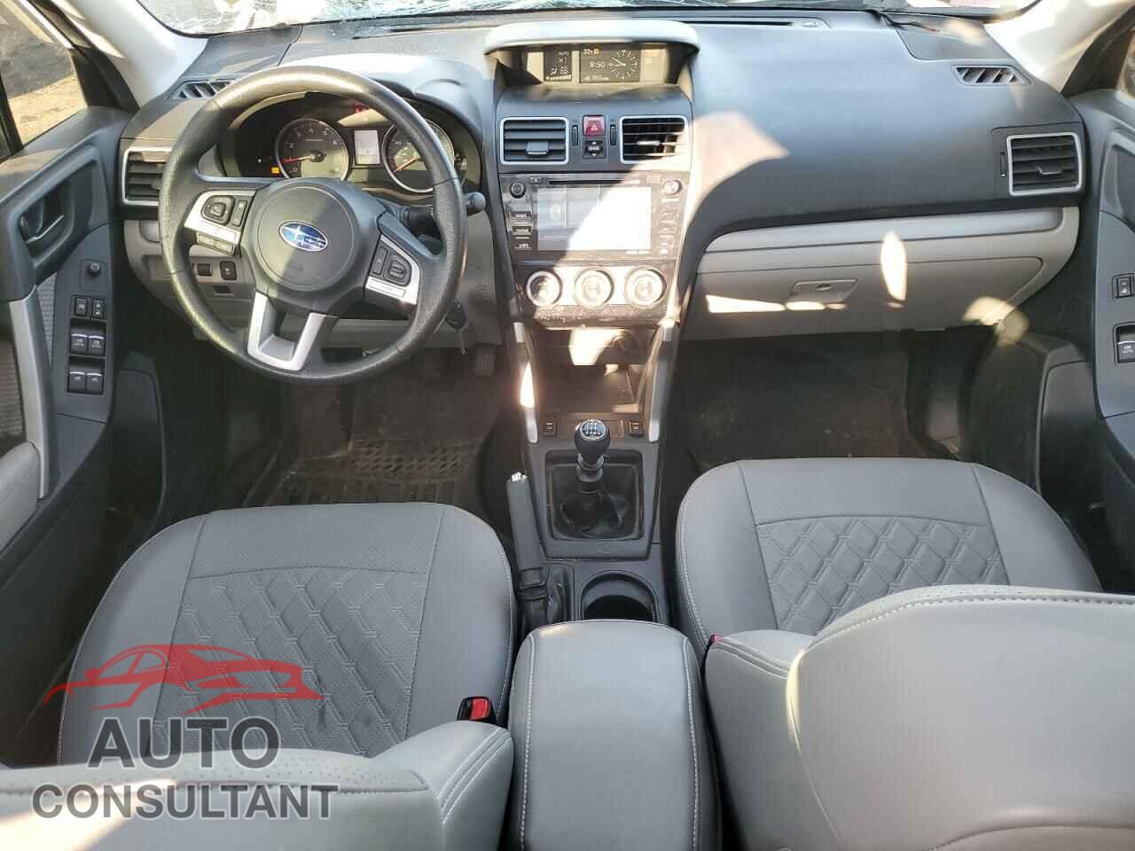SUBARU FORESTER 2017 - JF2SJAEC1HG474722