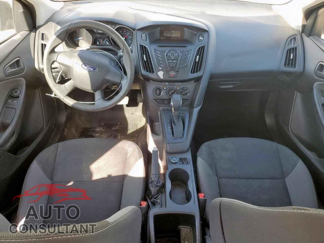 FORD FOCUS 2014 - 1FADP3E25EL410264