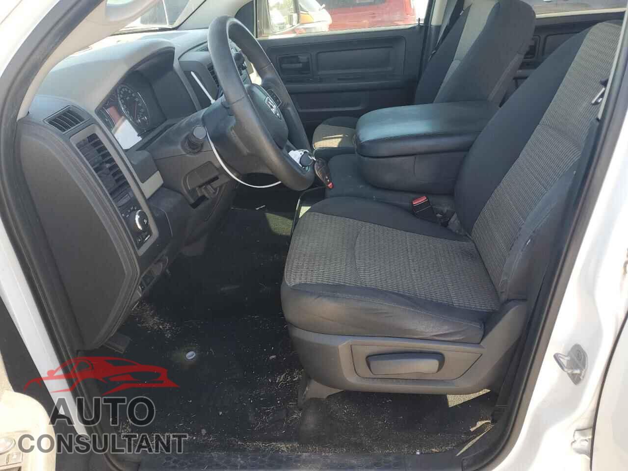 DODGE RAM 1500 2012 - 1C6RD7KT7CS317012