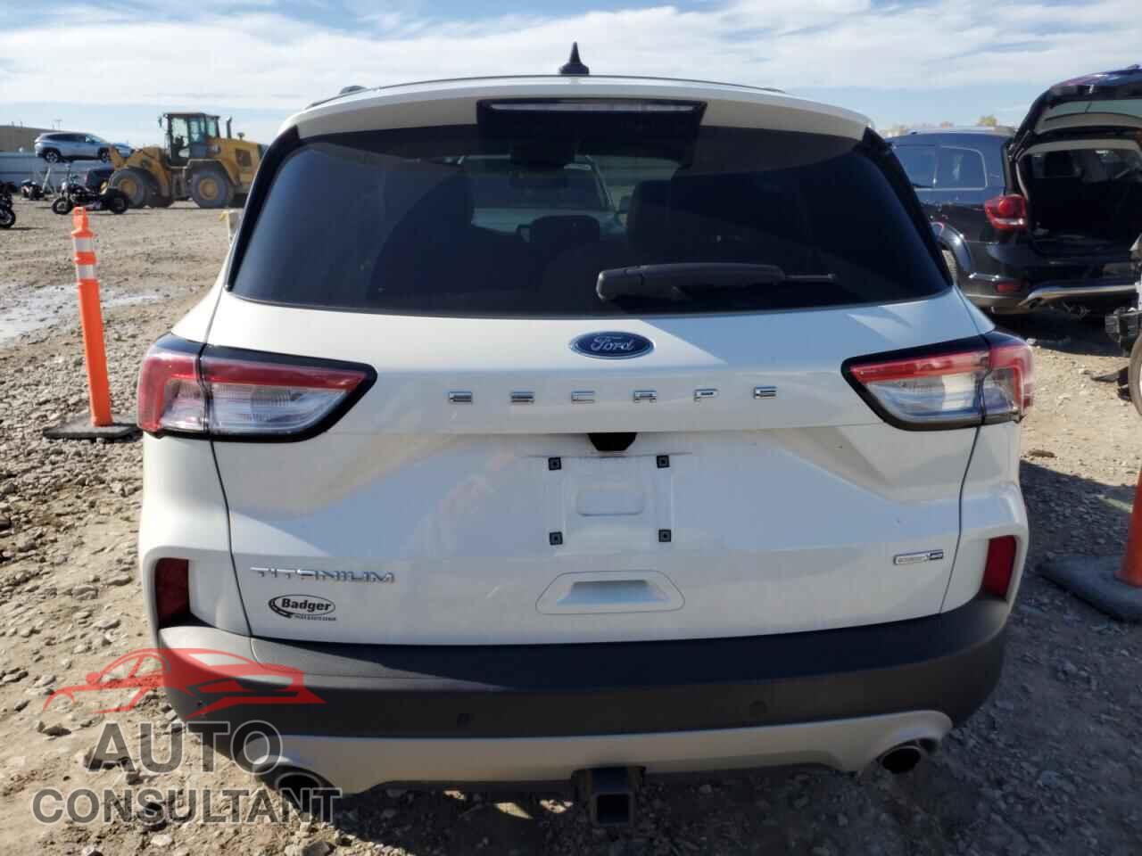 FORD ESCAPE 2020 - 1FMCU9J92LUA48787