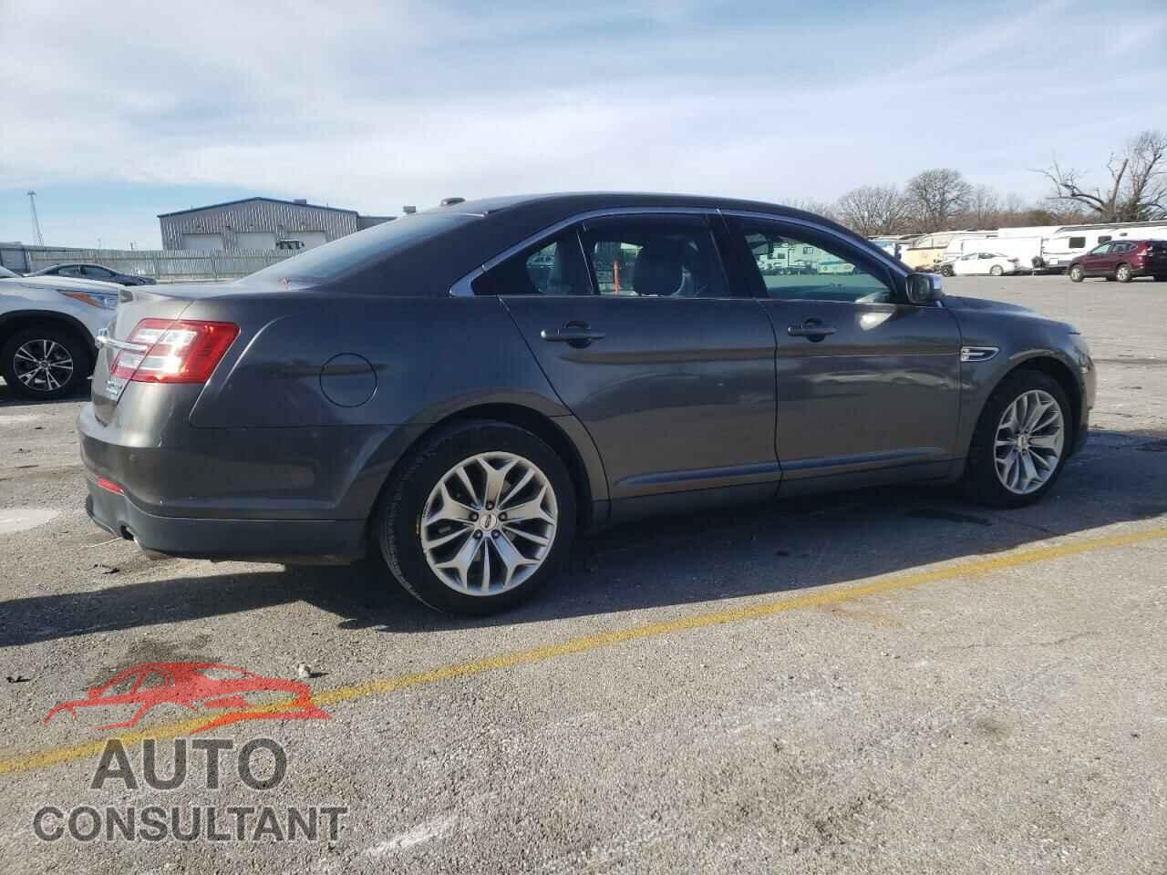 FORD TAURUS 2015 - 1FAHP2F84FG104861