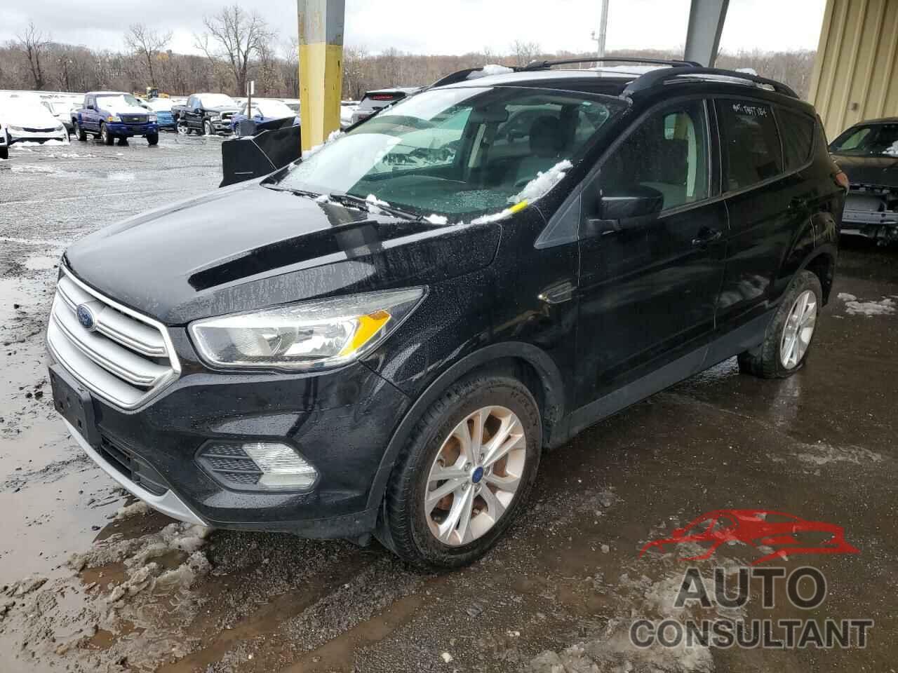 FORD ESCAPE 2018 - 1FMCU0GD3JUD14676