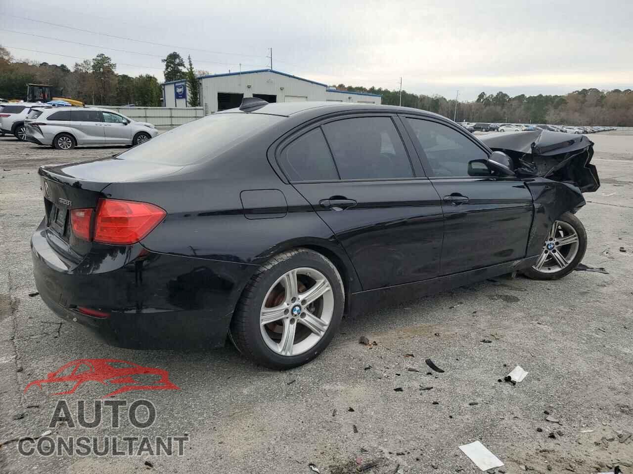 BMW 3 SERIES 2013 - WBA3B3C54DF539768