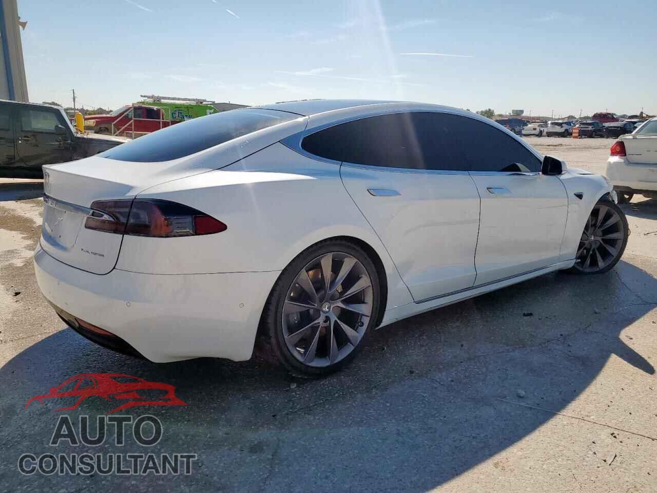 TESLA MODEL S 2020 - 5YJSA1E26LF414055