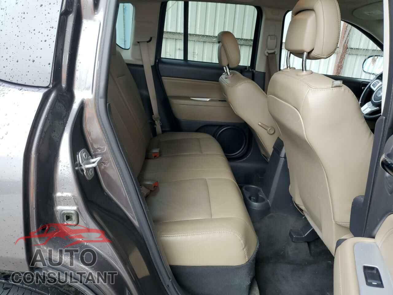 JEEP COMPASS 2016 - 1C4NJCEA4GD720037