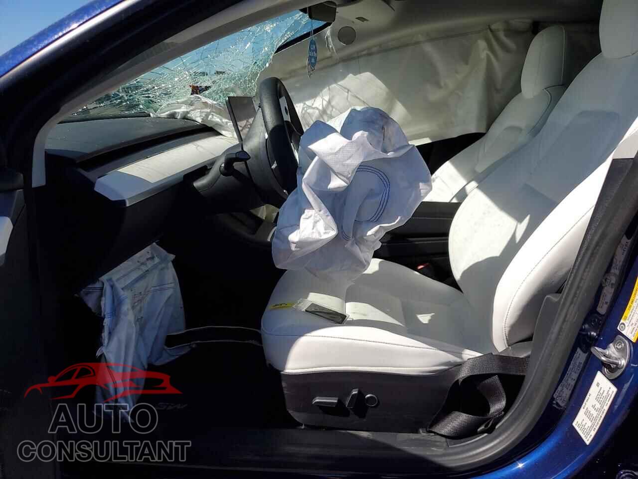 TESLA MODEL 3 2022 - 5YJ3E1EAXNF155010