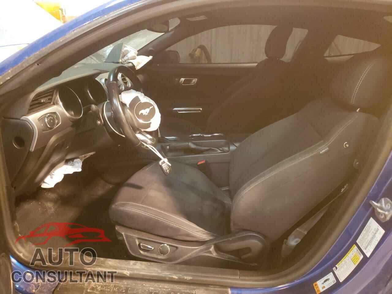 FORD MUSTANG 2018 - 1FA6P8CF0J5174844