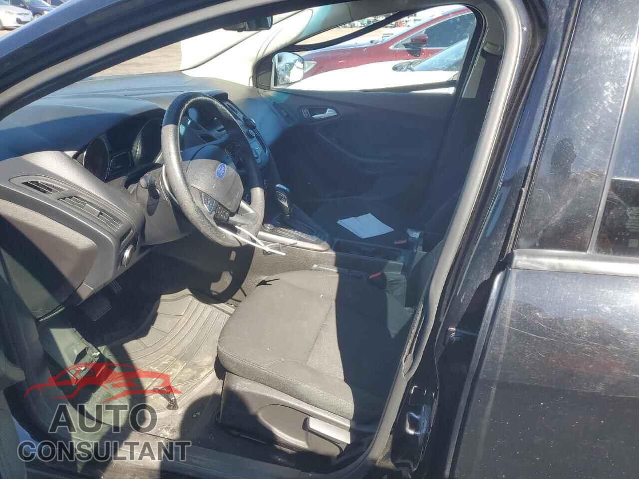 FORD FOCUS 2016 - 1FADP3K21GL395754