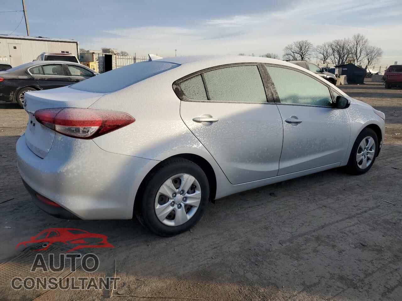 KIA FORTE 2017 - 3KPFK4A78HE037100