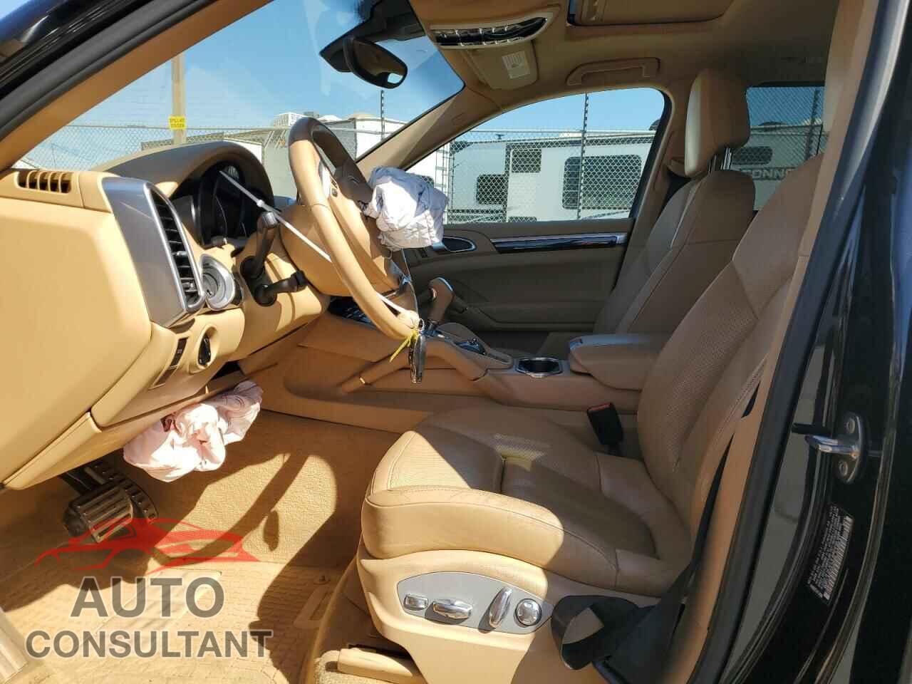 PORSCHE CAYENNE 2011 - WP1AB2A26BLA48631
