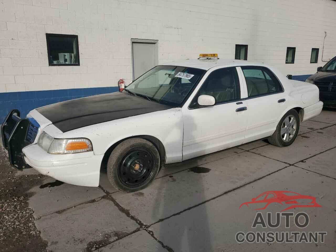 FORD CROWN VIC 2011 - 2FABP7EV9BX175018