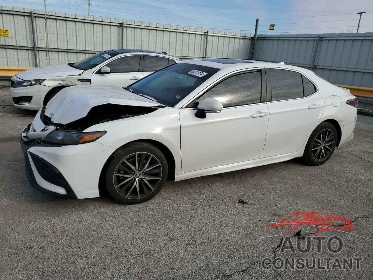 TOYOTA CAMRY 2022 - 4T1T11BK7NU072713