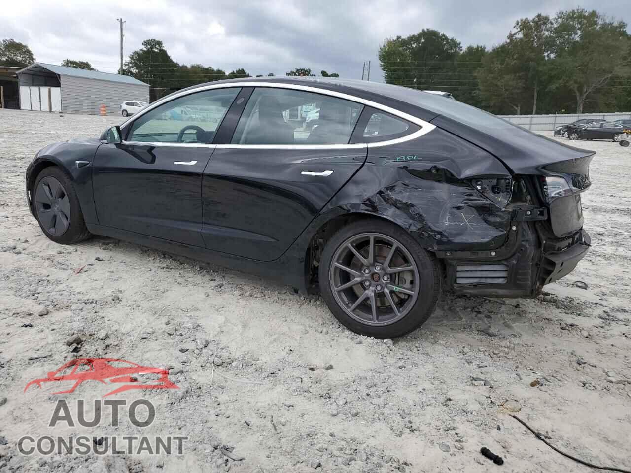 TESLA MODEL 3 2018 - 5YJ3E1EB7JF089647