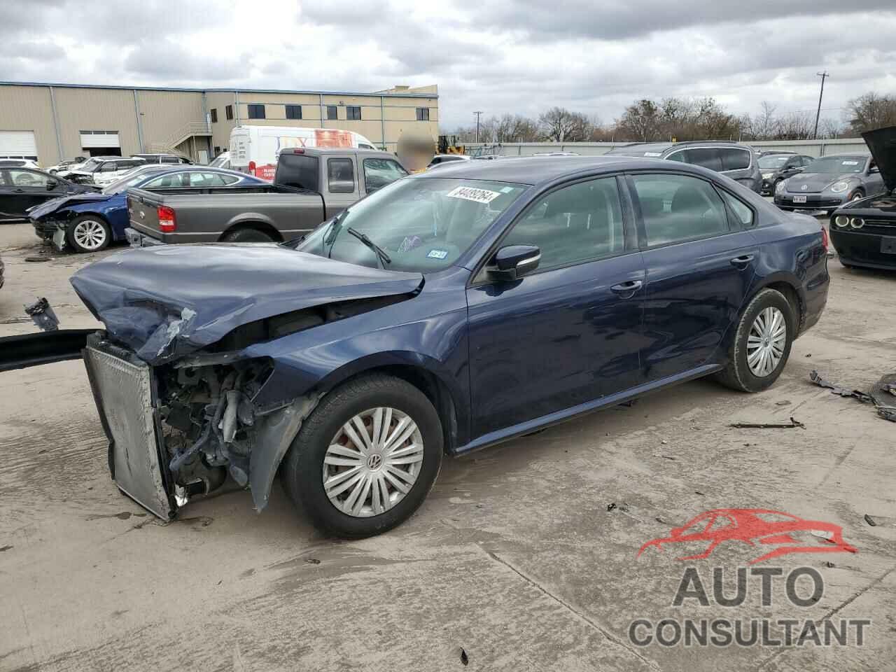 VOLKSWAGEN PASSAT 2015 - 1VWAT7A32FC065403
