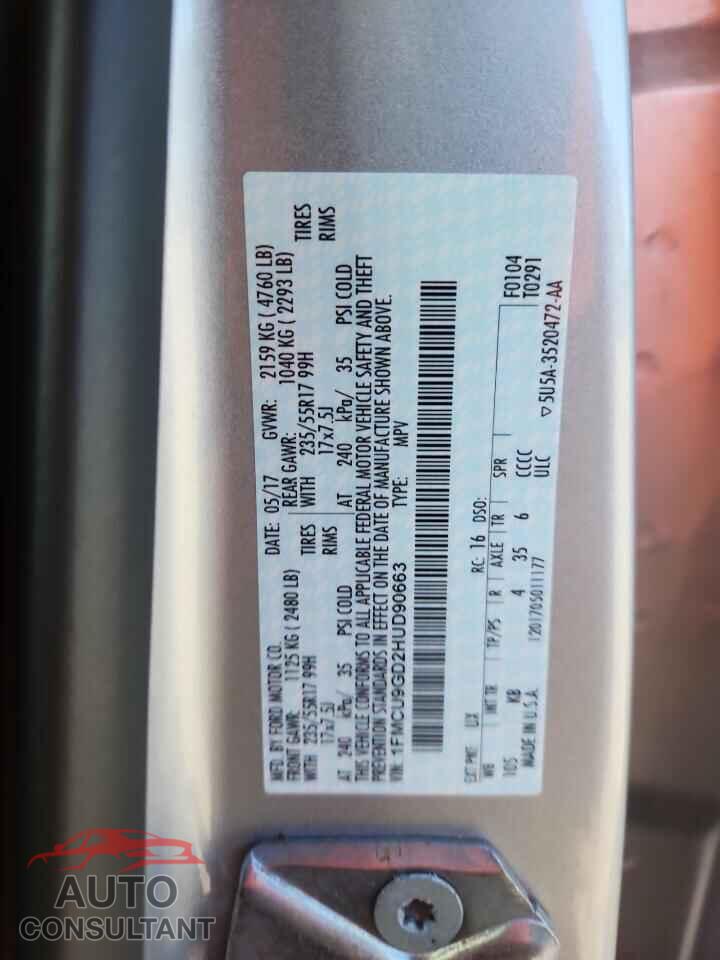 FORD ESCAPE 2017 - 1FMCU9GD2HUD90663