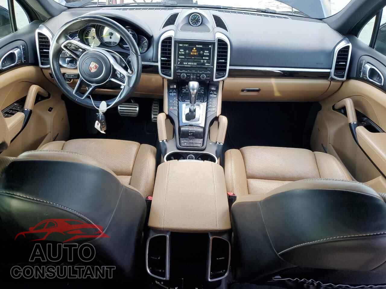 PORSCHE CAYENNE 2015 - WP1AE2A26FLA53843