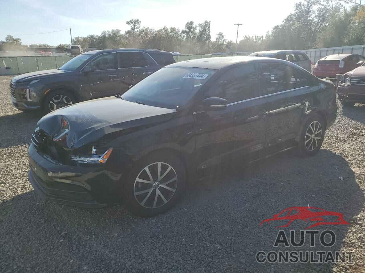 VOLKSWAGEN JETTA 2018 - 3VWDB7AJXJM258873
