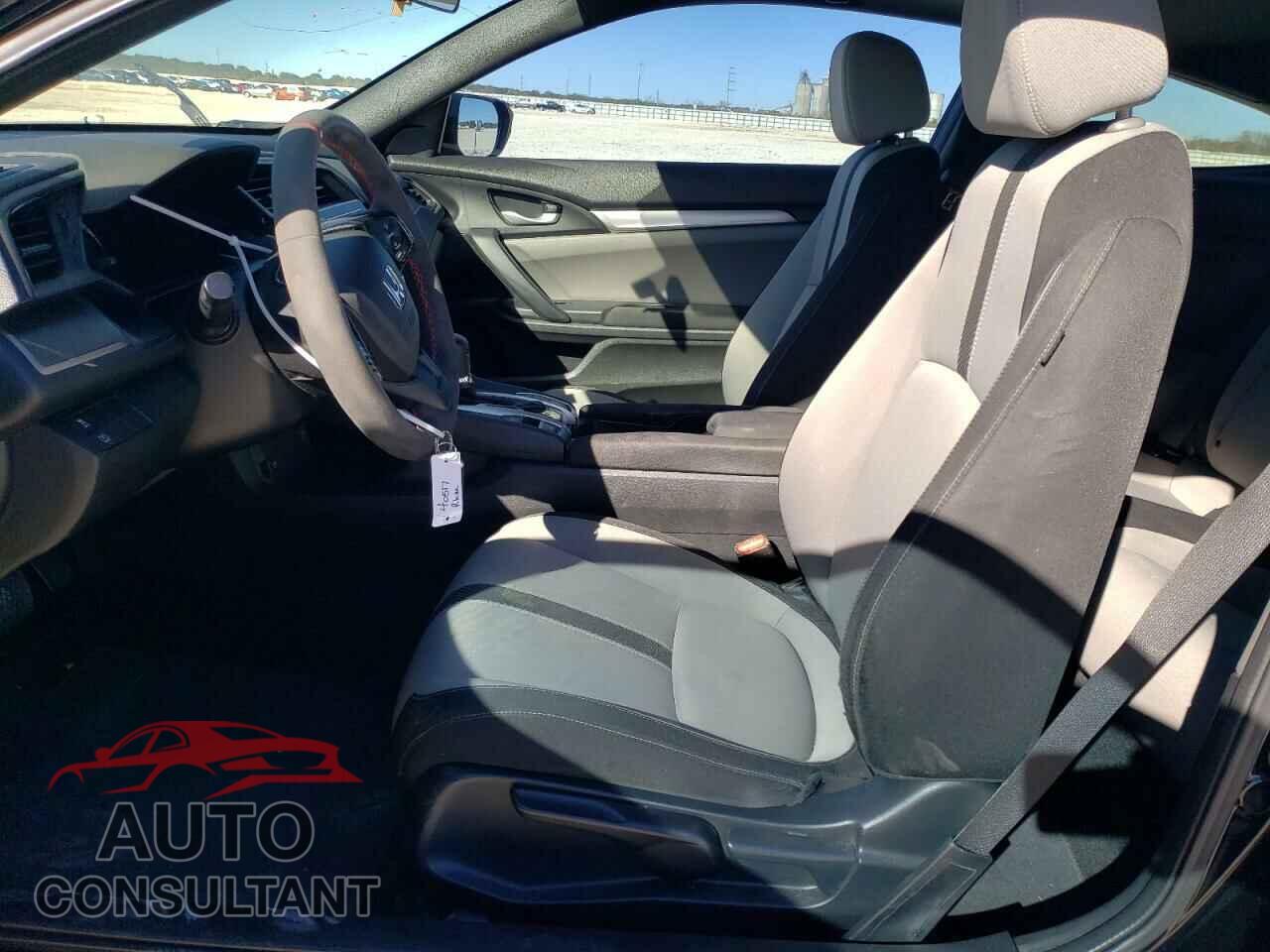 HONDA CIVIC 2017 - 2HGFC4B02HH303067