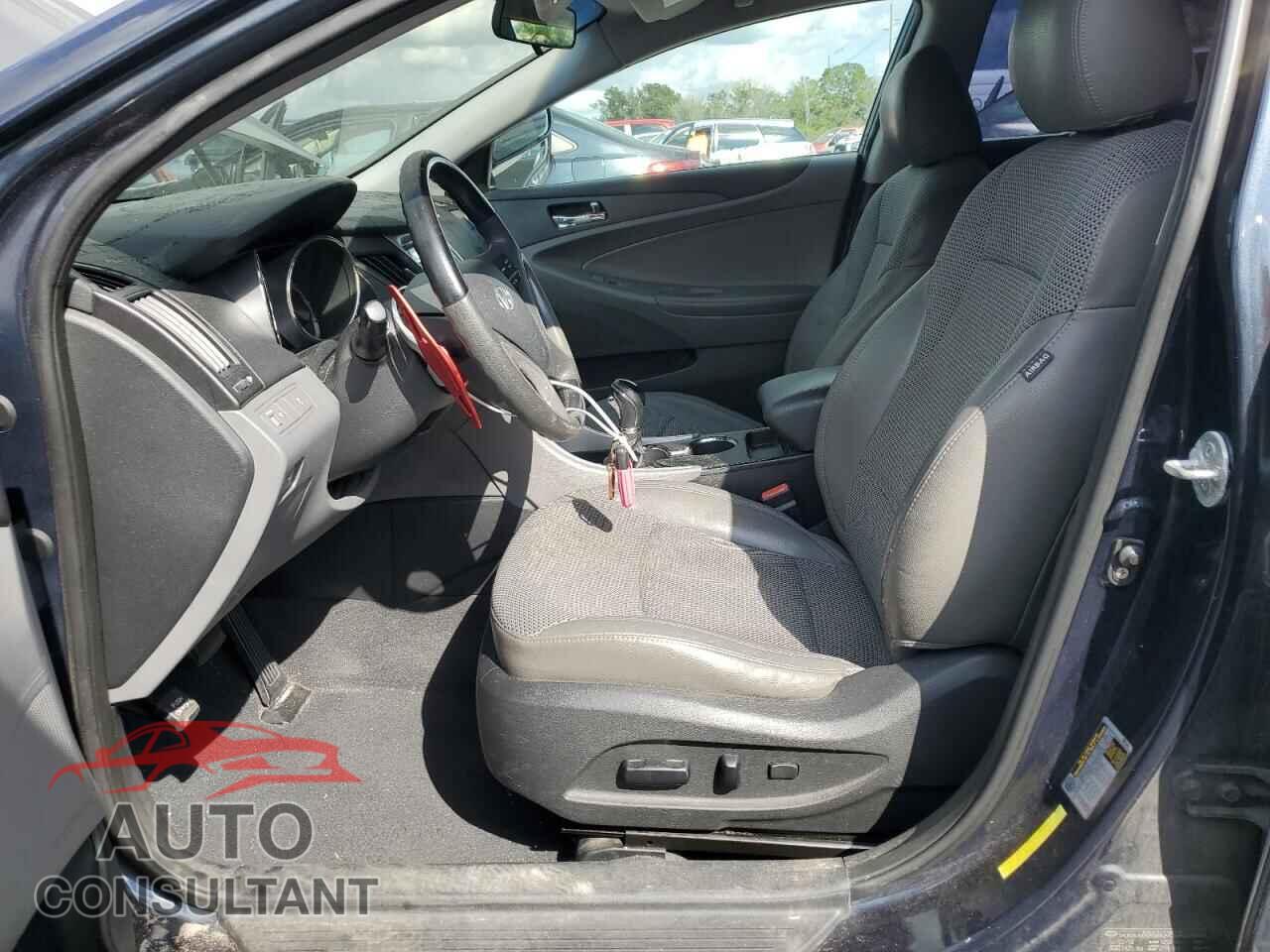 HYUNDAI SONATA 2011 - 5NPEC4AC2BH111815