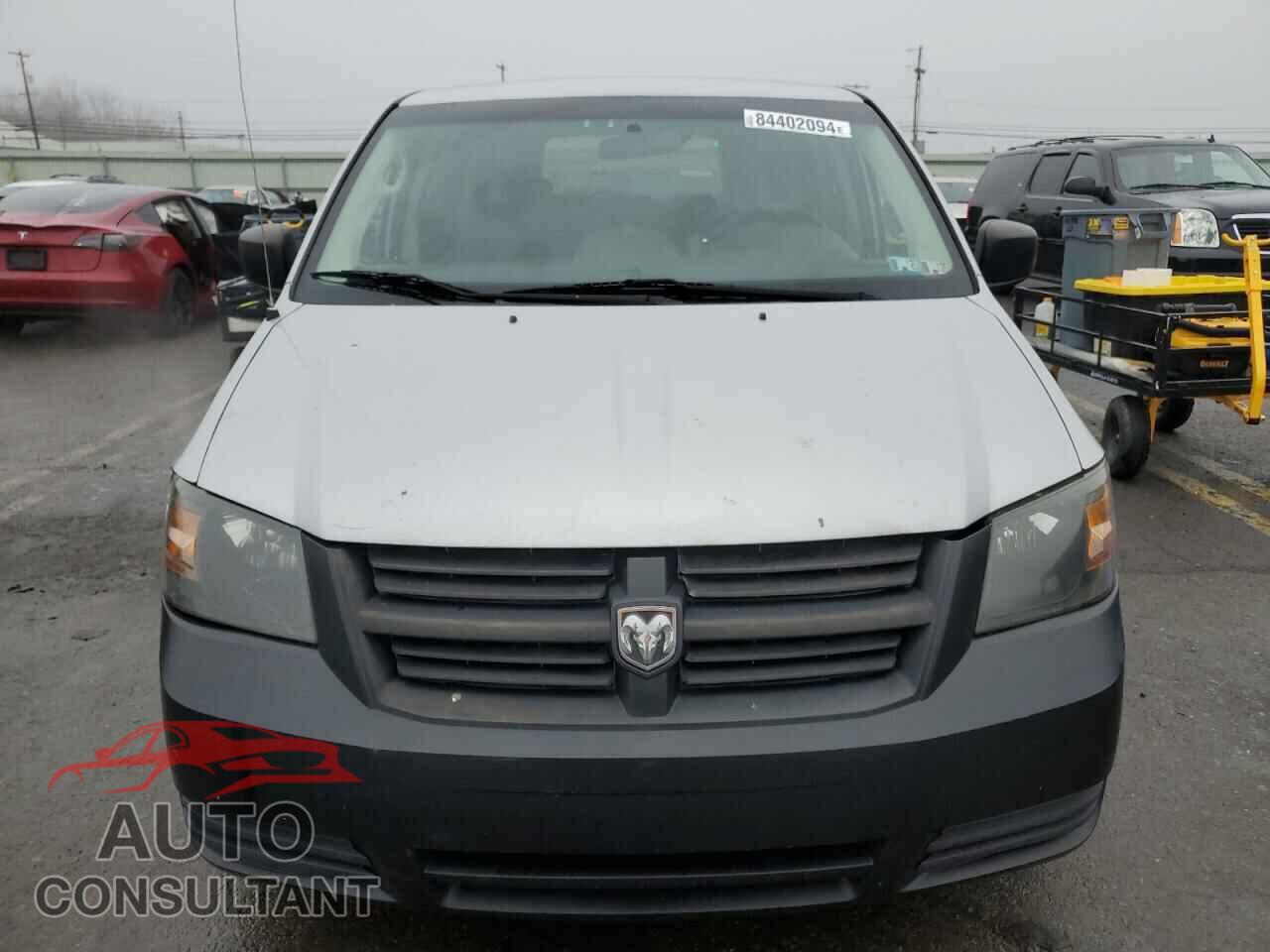 DODGE CARAVAN 2010 - 2D4RN4DE2AR145024