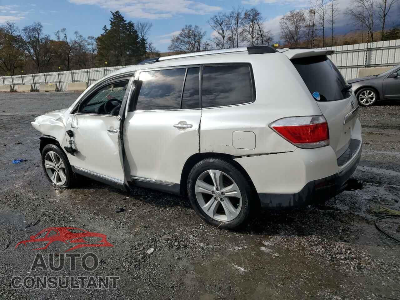 TOYOTA HIGHLANDER 2013 - 5TDYK3EH8DS100332