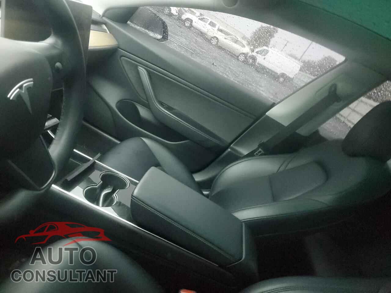 TESLA MODEL 3 2019 - 5YJ3E1EA0KF304486