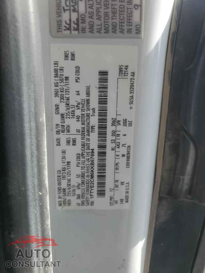 FORD TRANSIT 2019 - 1FTYE2CM6KKB67694
