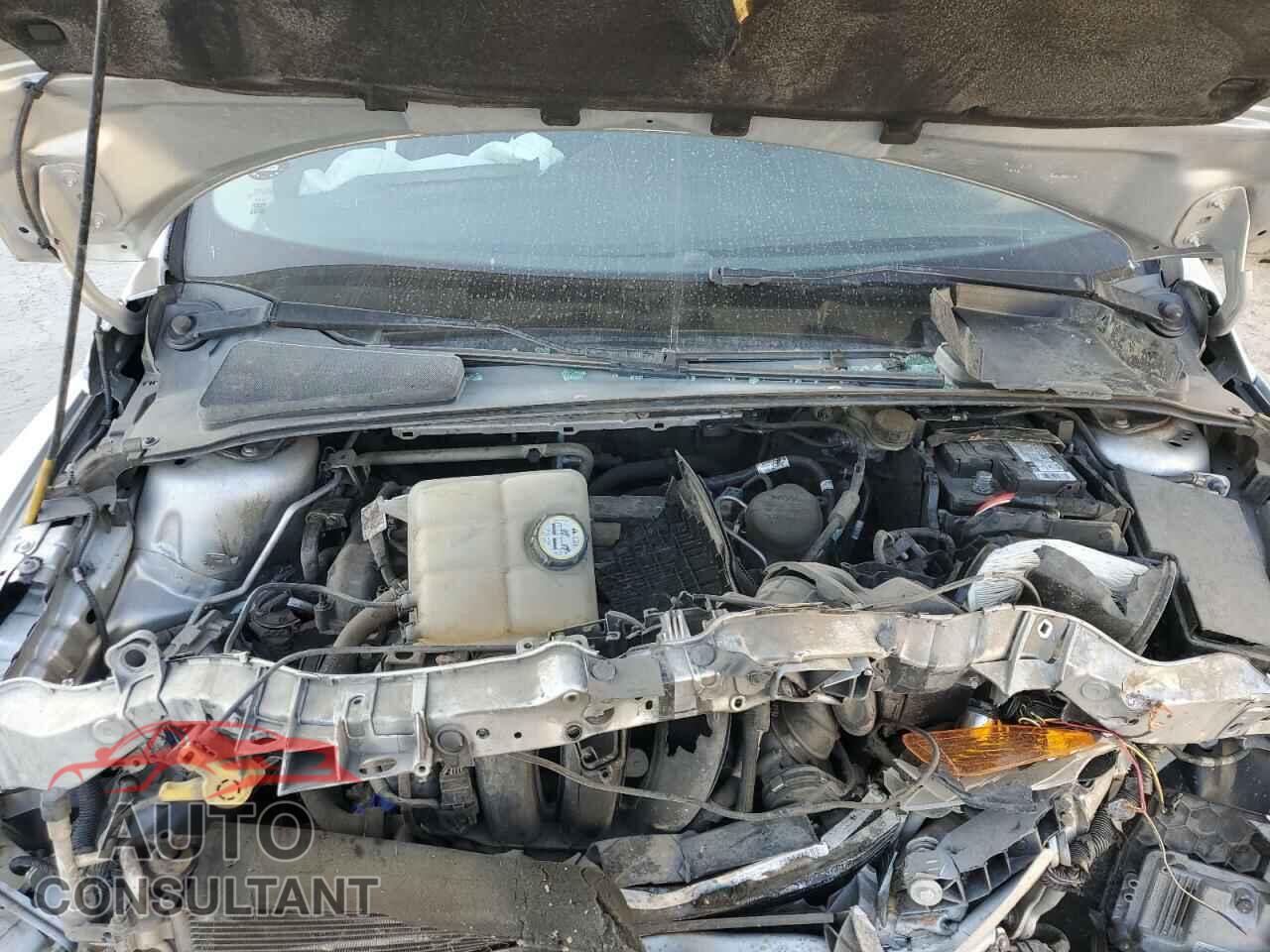 FORD FOCUS 2013 - 1FADP3E25DL263149