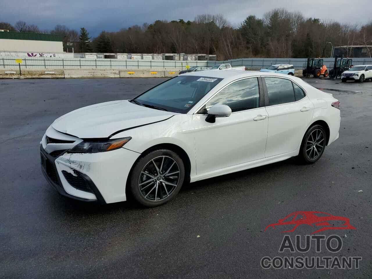 TOYOTA CAMRY 2023 - 4T1G11AK8PU803378