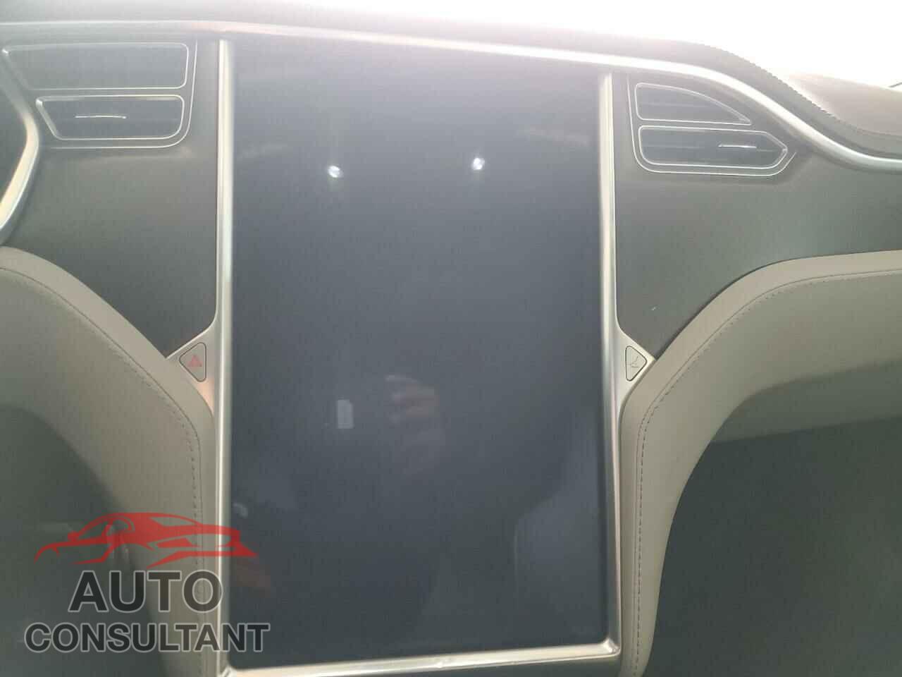 TESLA MODEL S 2013 - 5YJSA1CP7DFP21363