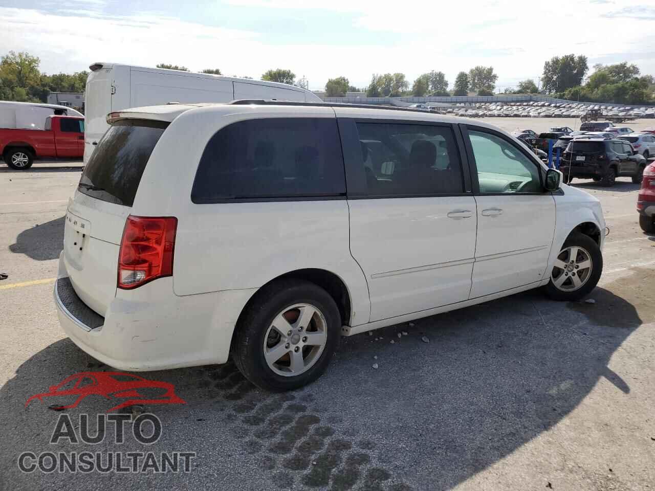 DODGE CARAVAN 2011 - 2D4RN3DG1BR743036
