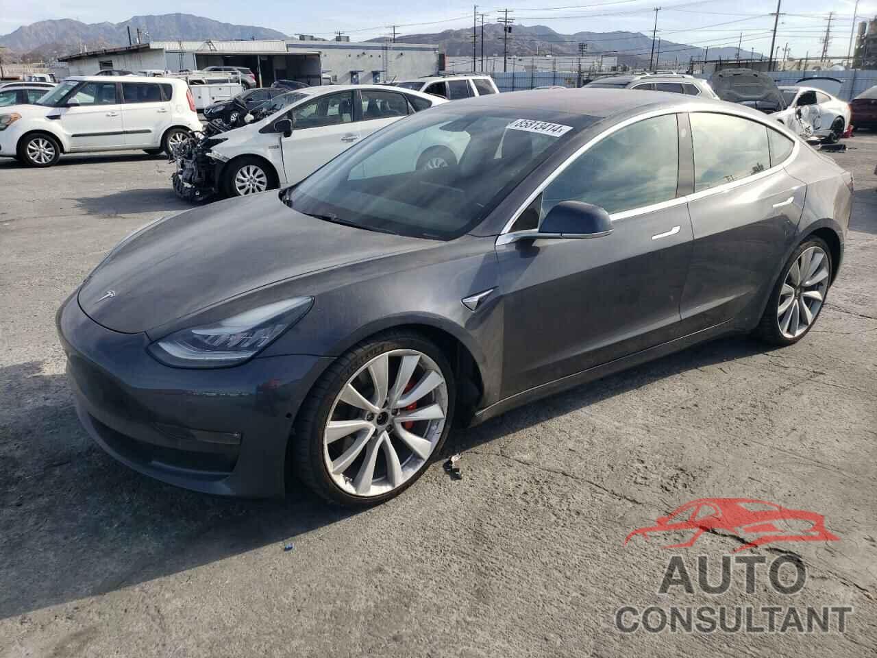 TESLA MODEL 3 2018 - 5YJ3E1EB0JF083012