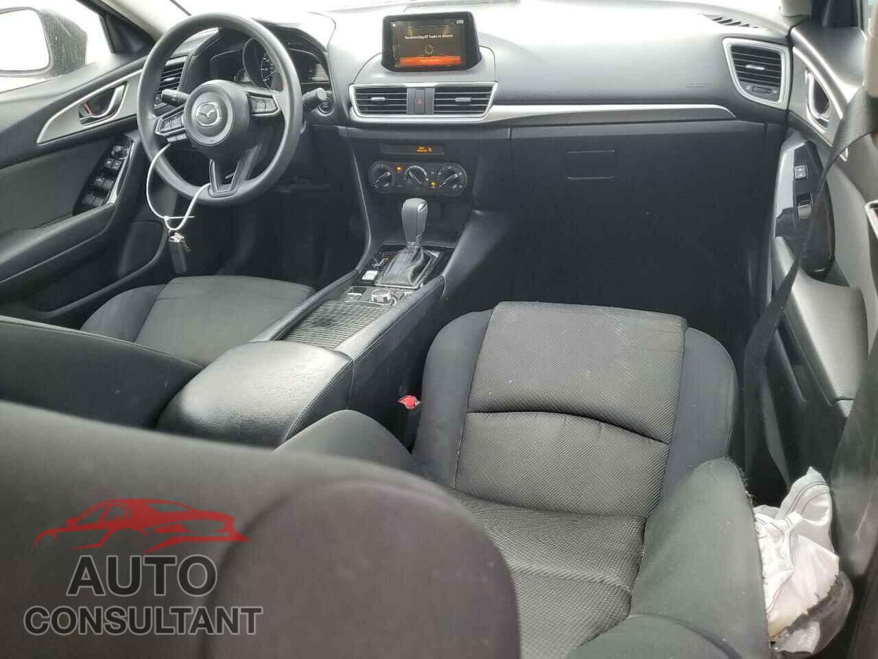MAZDA 3 2017 - 3MZBN1U78HM139032