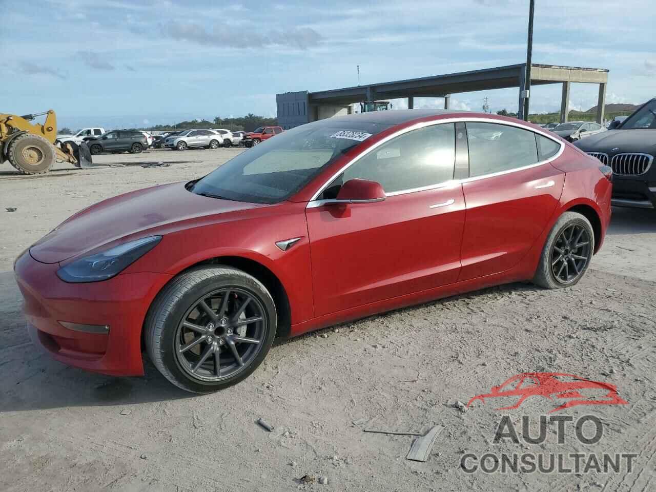 TESLA MODEL 3 2018 - 5YJ3E1EAXJF005313