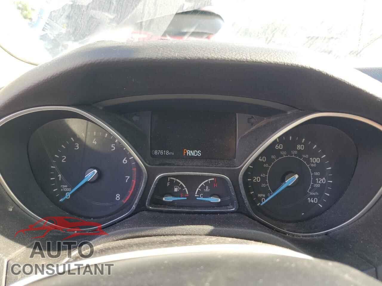 FORD FOCUS 2016 - 1FADP3K25GL292983