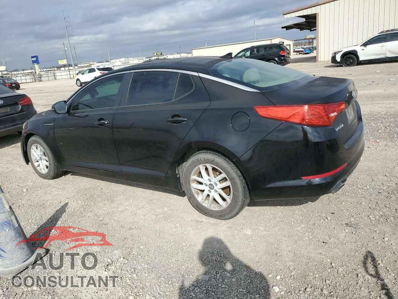 KIA OPTIMA 2011 - KNAGM4A79B5156613