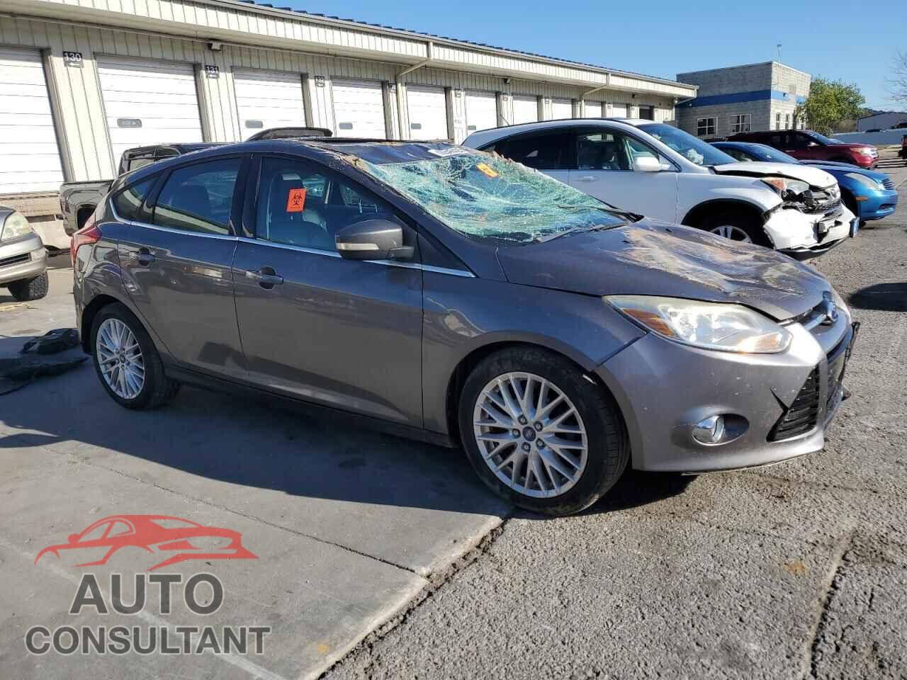 FORD FOCUS 2012 - 1FAHP3M22CL310820