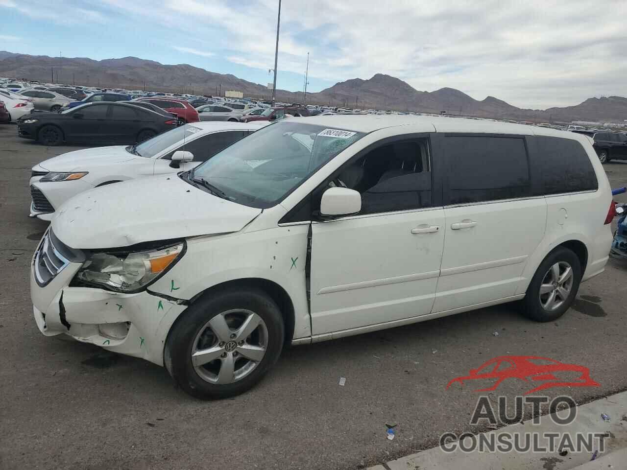 VOLKSWAGEN ROUTAN 2010 - 2V4RW3D13AR227366